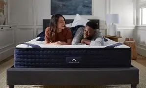 Which is Better Value? Dreamcloud Classic Hybrid vs Dreamcloud Memory Foam Compared